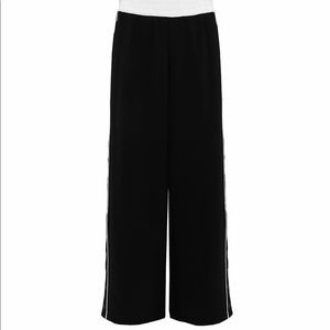 Kendall Kylie Sport Pants Size Small NWOT